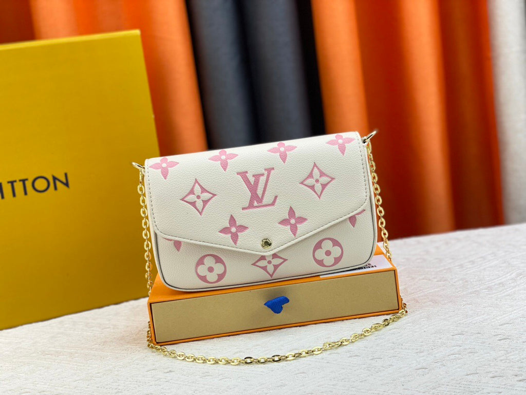 Farbenfrohe, elegante Umschlagtasche