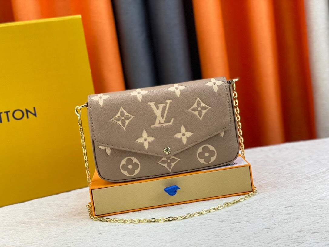 Farbenfrohe, elegante Umschlagtasche