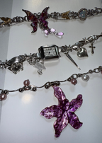 Beatrice By The Sea Halskette mit rosa Perlen und Seesternen im Grunge-Stil, Silber