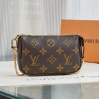 Modische braune quadratische Tasche