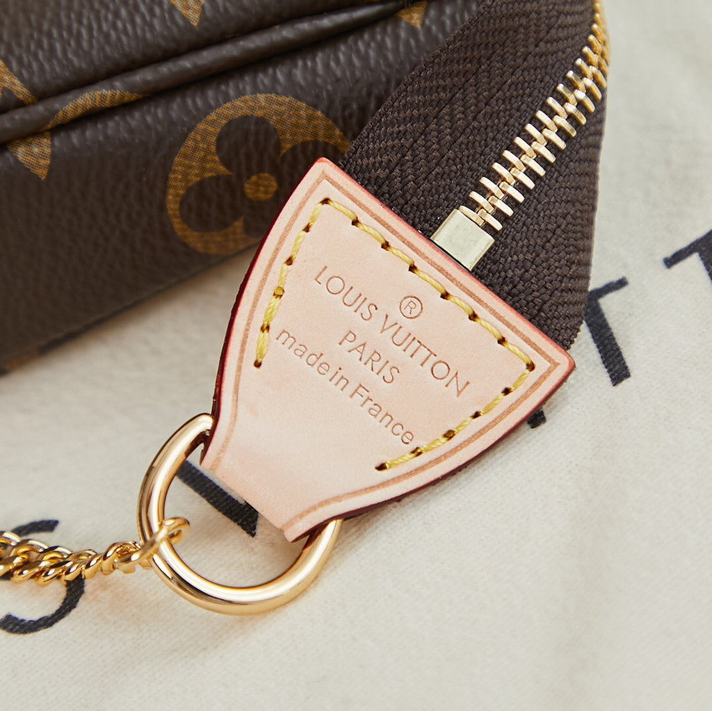 Modische braune quadratische Tasche