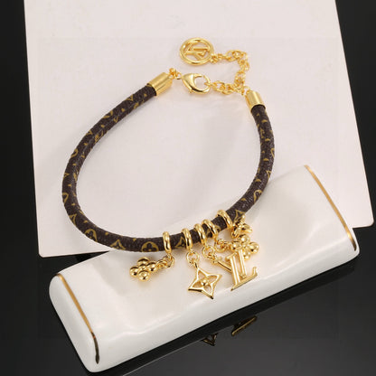 New Love Pendant Leather Bracelet