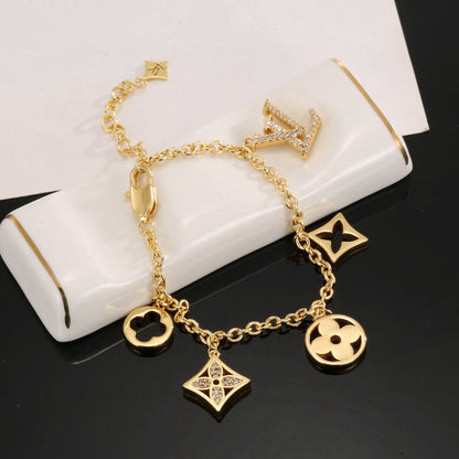 Golden Pendant Chain Bracelet