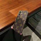 Florale braune Handyhülle für iPhone 