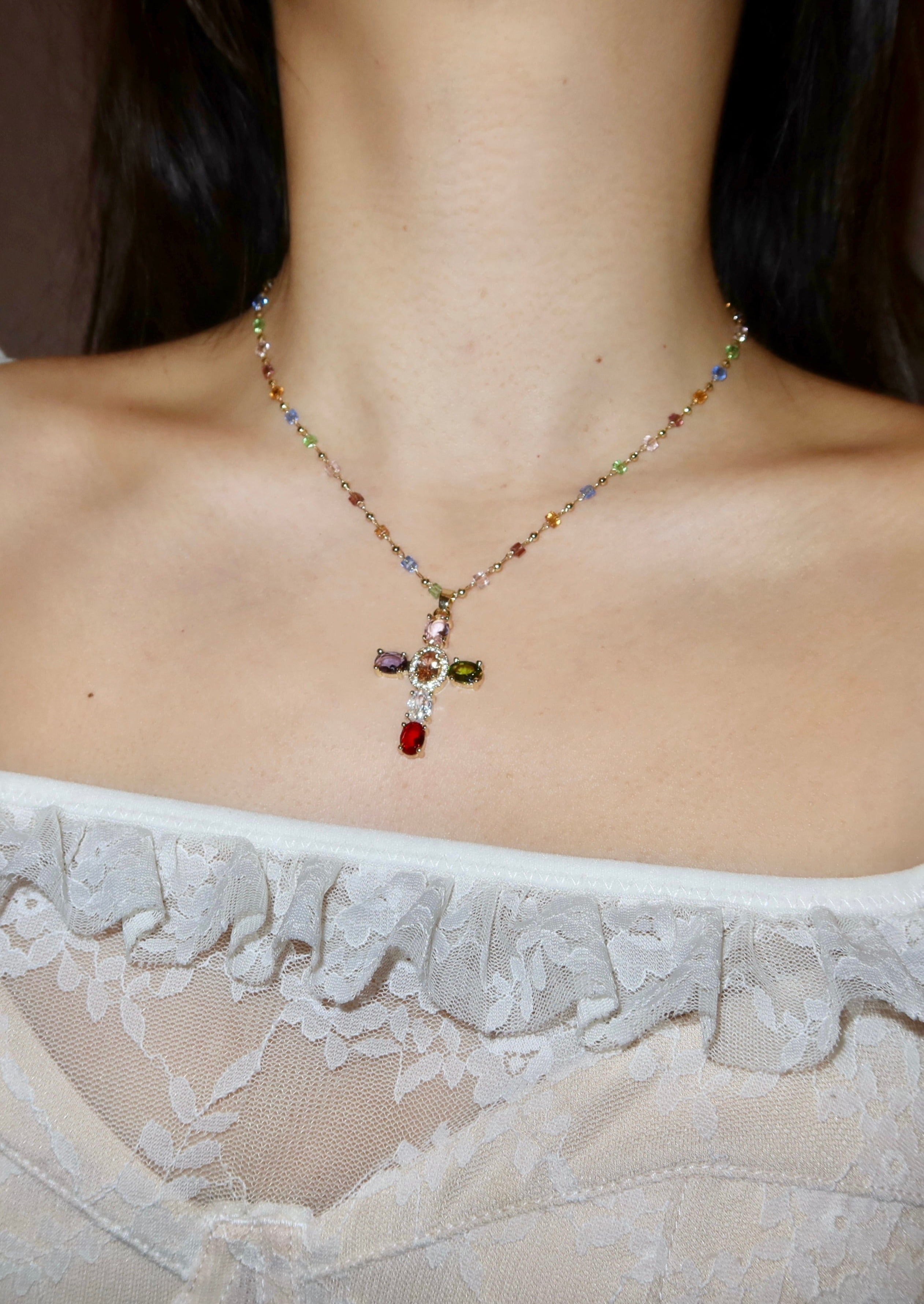 Geraldine Bunte Kristallkreuz-Goldkette