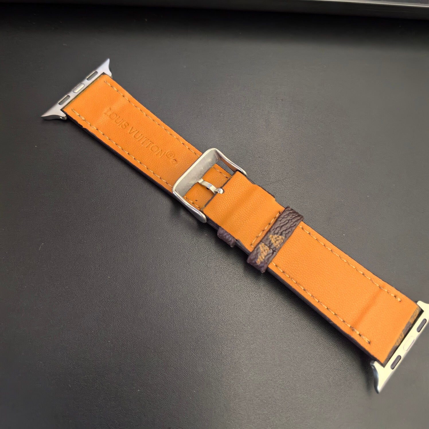 Mehrfarbige Lederarmbänder für die Apple Watch