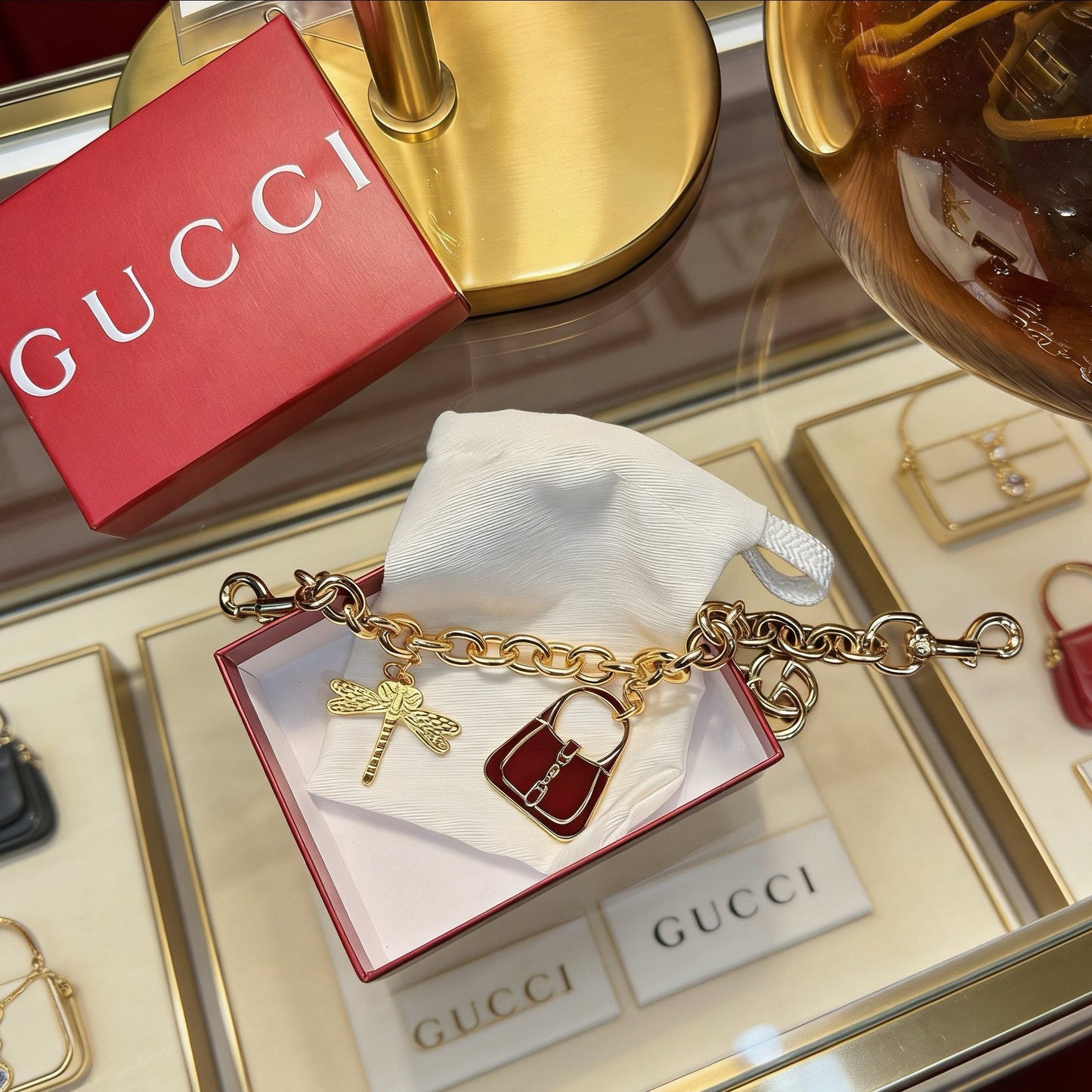 Runder cooler Schlüsselanhänger