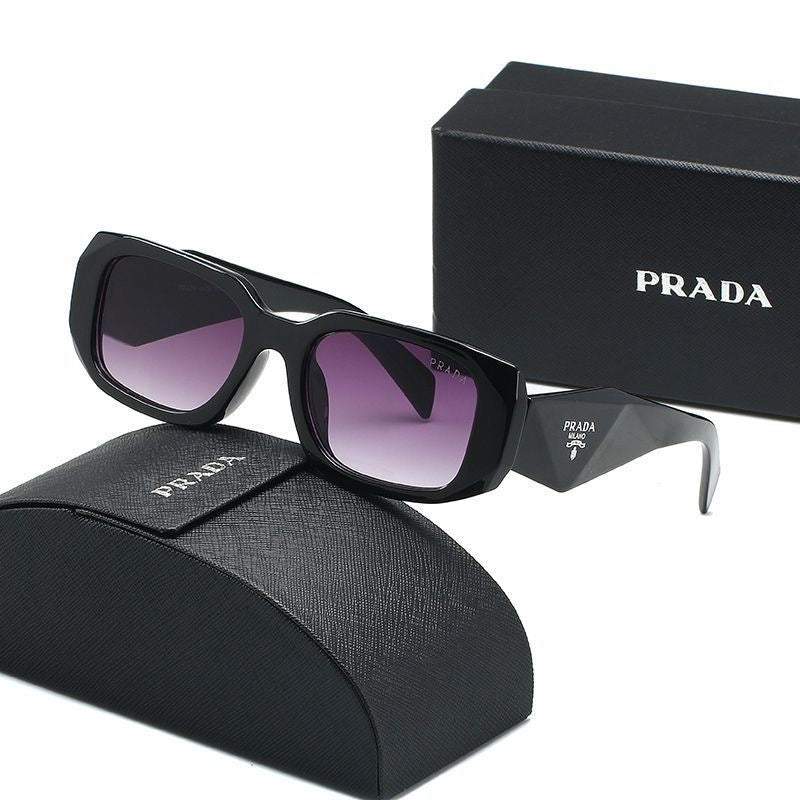 Eckige Vintage-Sonnenbrille mit Medusa-Motiv
