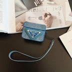 Schwarze coole AirPods-Schutzhüllen