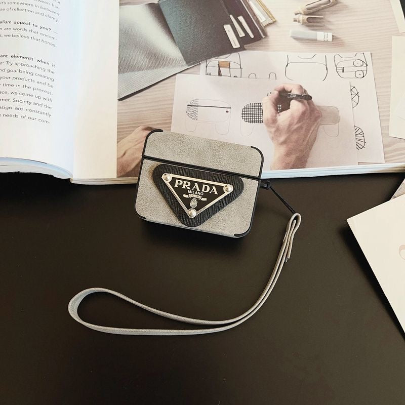 Schwarze coole AirPods-Schutzhüllen