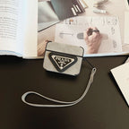 Schwarze coole AirPods-Schutzhüllen