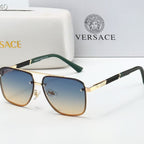 Modische Brille mit transparentem Rahmen