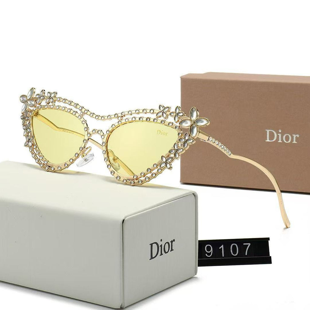 Cat-Eye-Sonnenbrille mit goldenem Logo