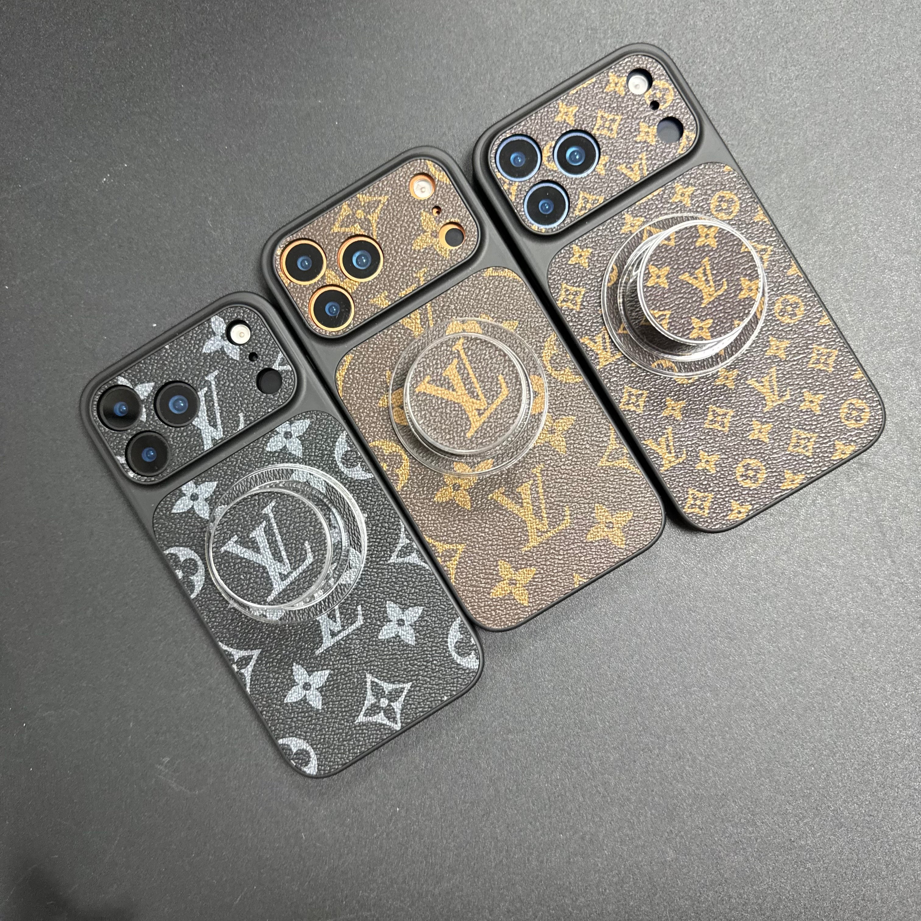 Chic Traditional Love Phone Case with Magsafe Holder