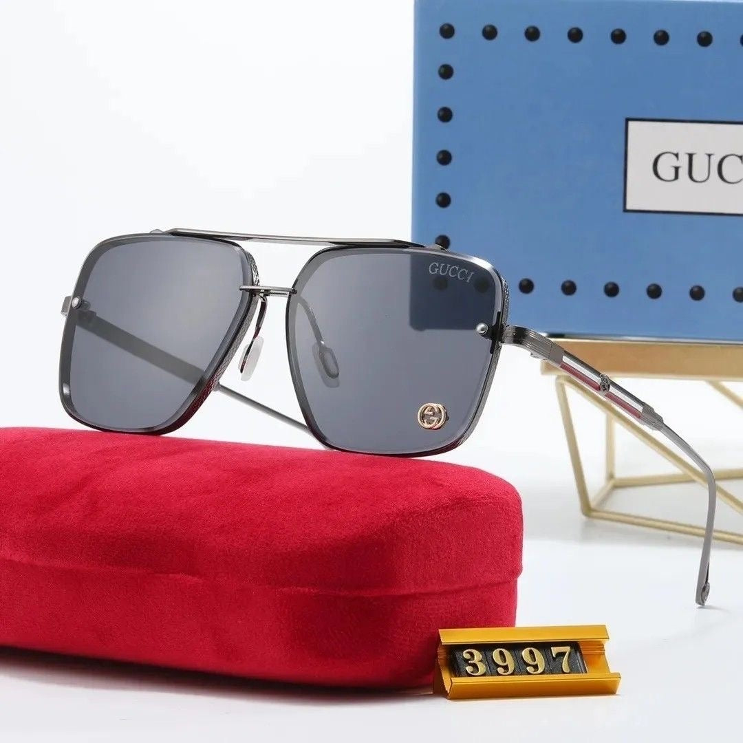 Neue modische Kröten-Sonnenbrille