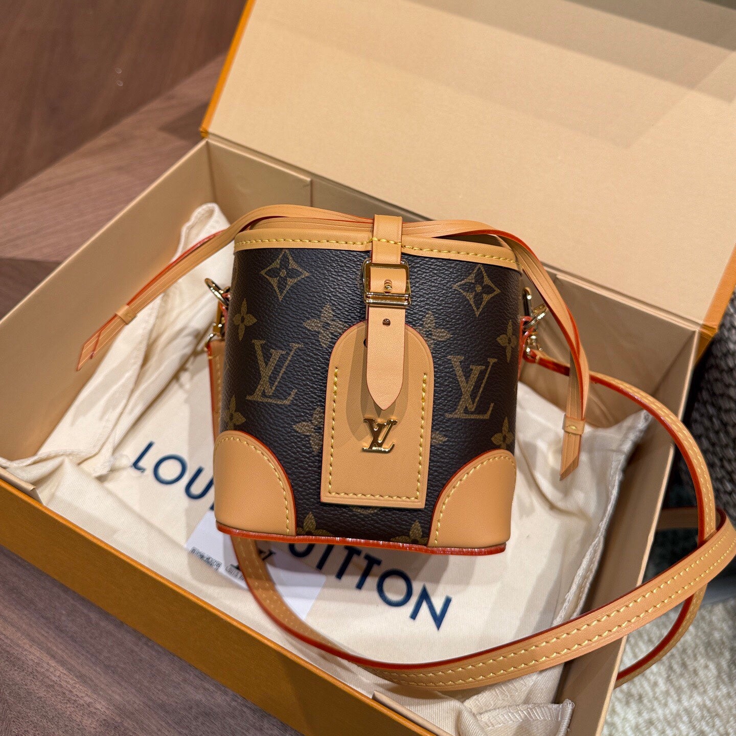 Trendy Cute Brown Bag