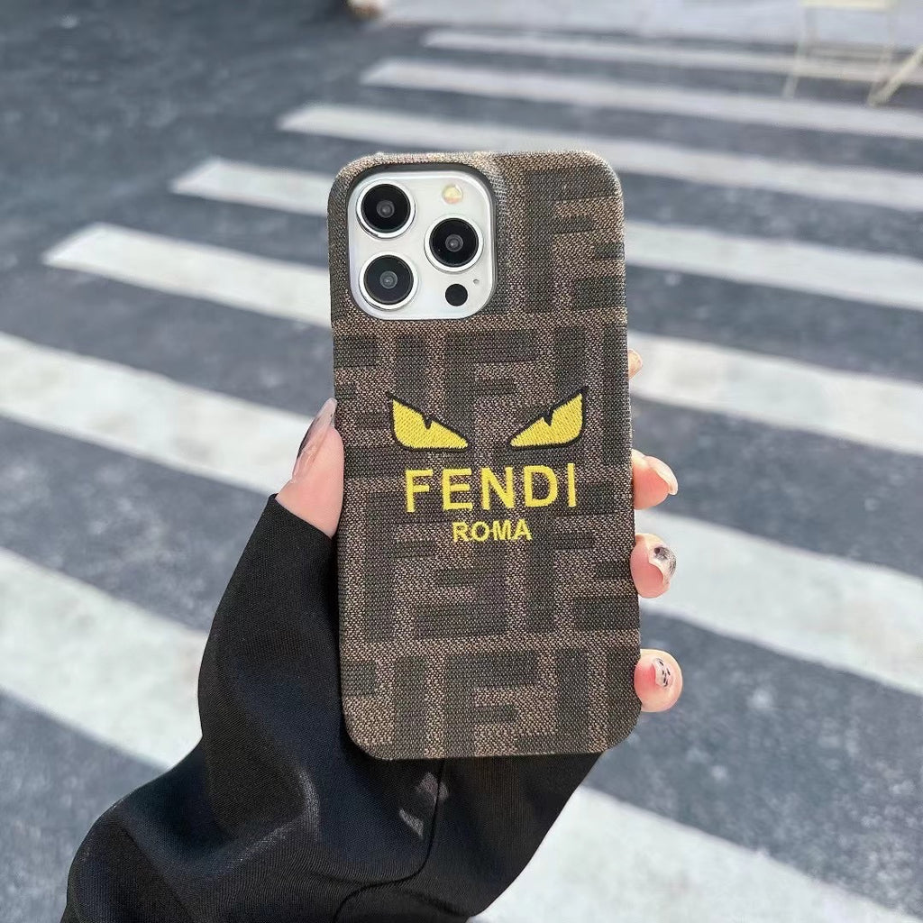 Neue Handyhülle mit Stickerei für das iPhone