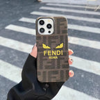 Neue Handyhülle mit Stickerei für das iPhone