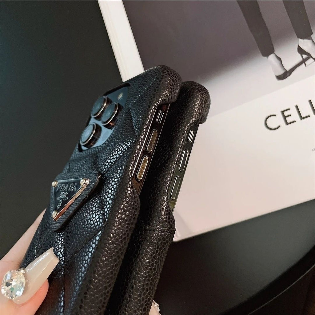 Custodia nera alla moda per iPhone