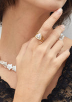 Goldener Ring mit Meerjungfrauenherz