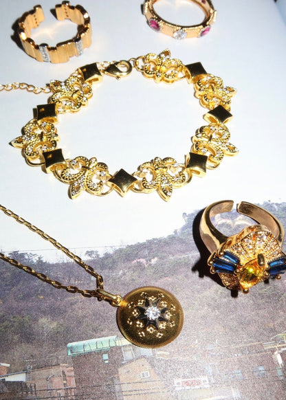 Colette Roter verstellbarer Ring