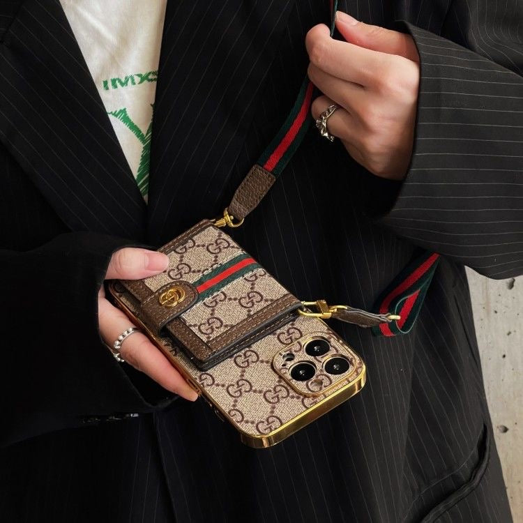 Handyhülle mit Kartenkette für iPhone