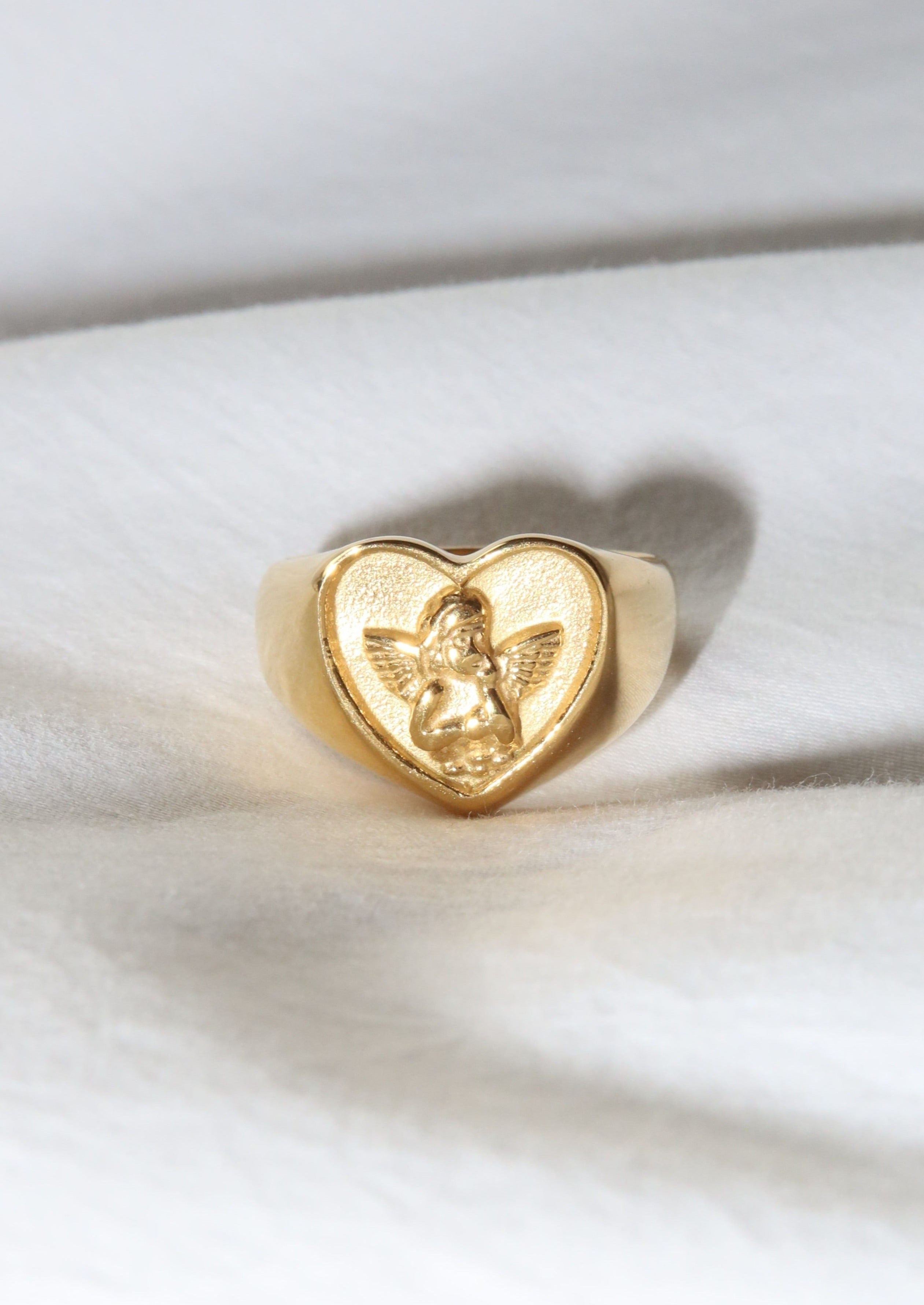 Oh Engel Herz Goldener Ring