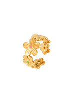 Dschungelblume Blüht Mit Einem Bunten Goldenen Ring