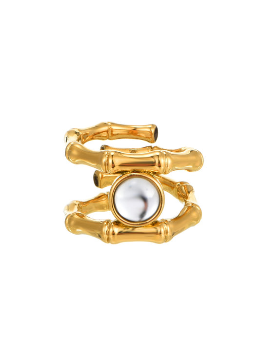 Anello esotico dorato con pietra bianca Xanthe