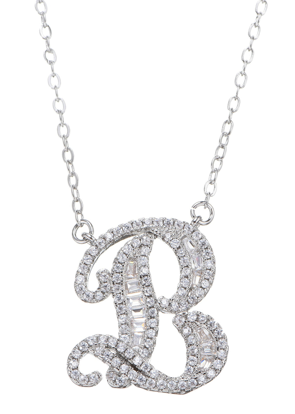 Collana con pietra preziosa e lettera iniziale dell'alfabeto