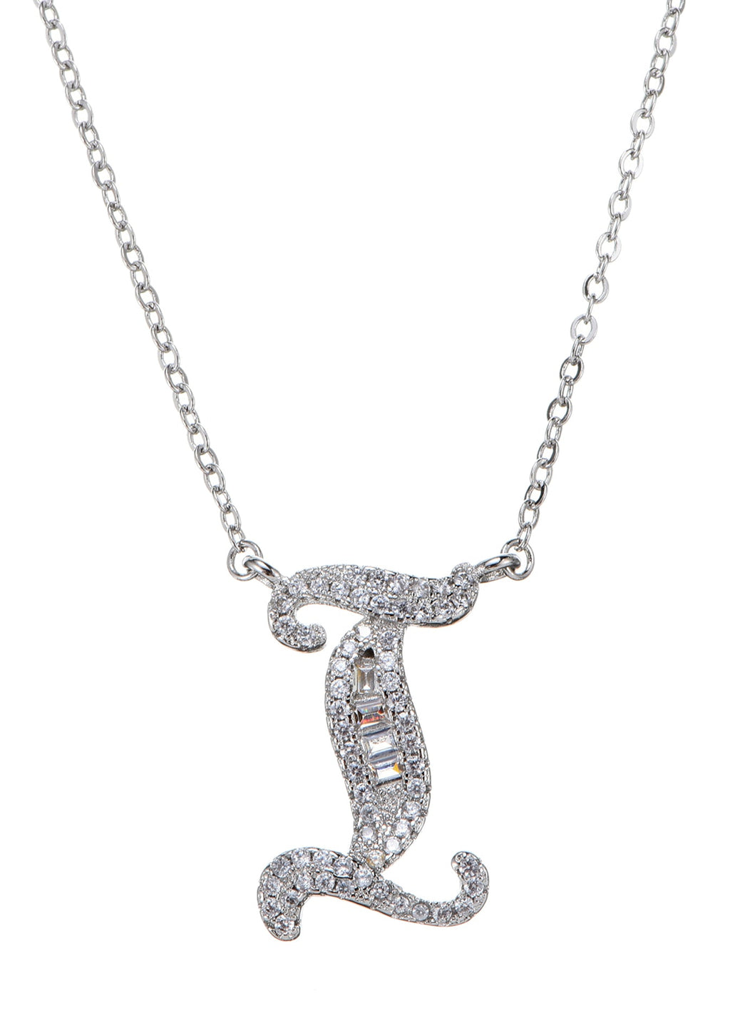 Collana con pietra preziosa e lettera iniziale dell'alfabeto