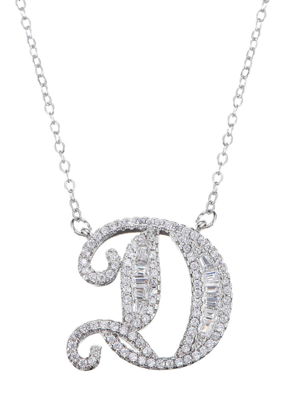Collana con pietra preziosa e lettera iniziale dell'alfabeto