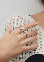 Verstellbarer Ring mit Doppelstern-Zirkon