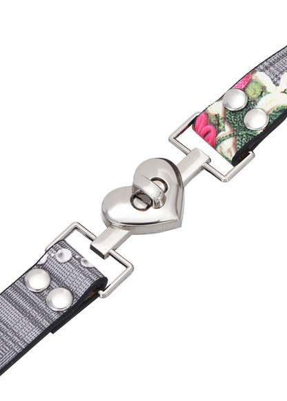 Collana girocollo in pelle Mae Y2k