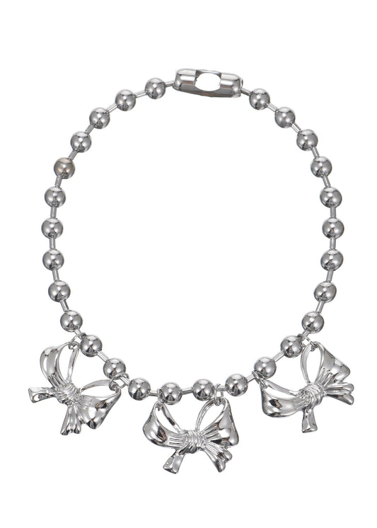 Cleo – Halskette mit riesigen Schleifen in Silber