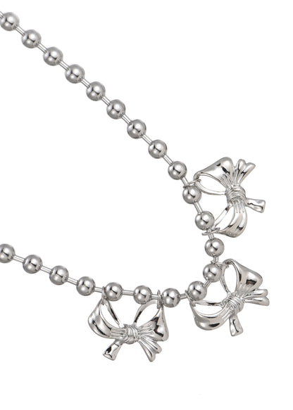 Cleo – Halskette mit riesigen Schleifen in Silber