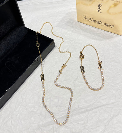 Fashion Rhinestone Necklace