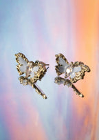 Mel Blue Myth Schmetterling Silber Ohrringe