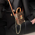 Capacity Classic Chain Phone Bag