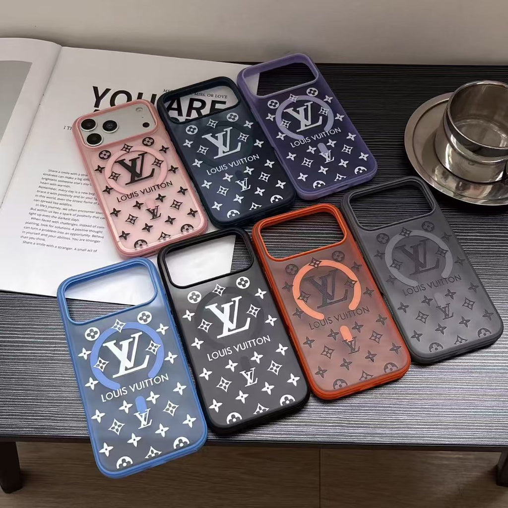 Transparent Designs MagSafe Phone Case For iPhone
