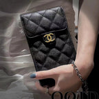 Schwarze Handytasche aus Leder