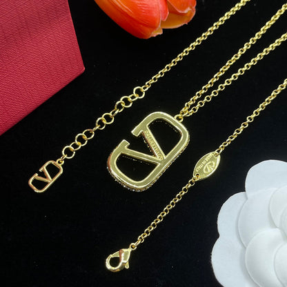 Vintage Gold Diamond Jewelry Set