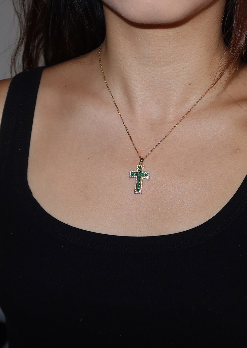 Im Namen der Rose Kreuz Halskette