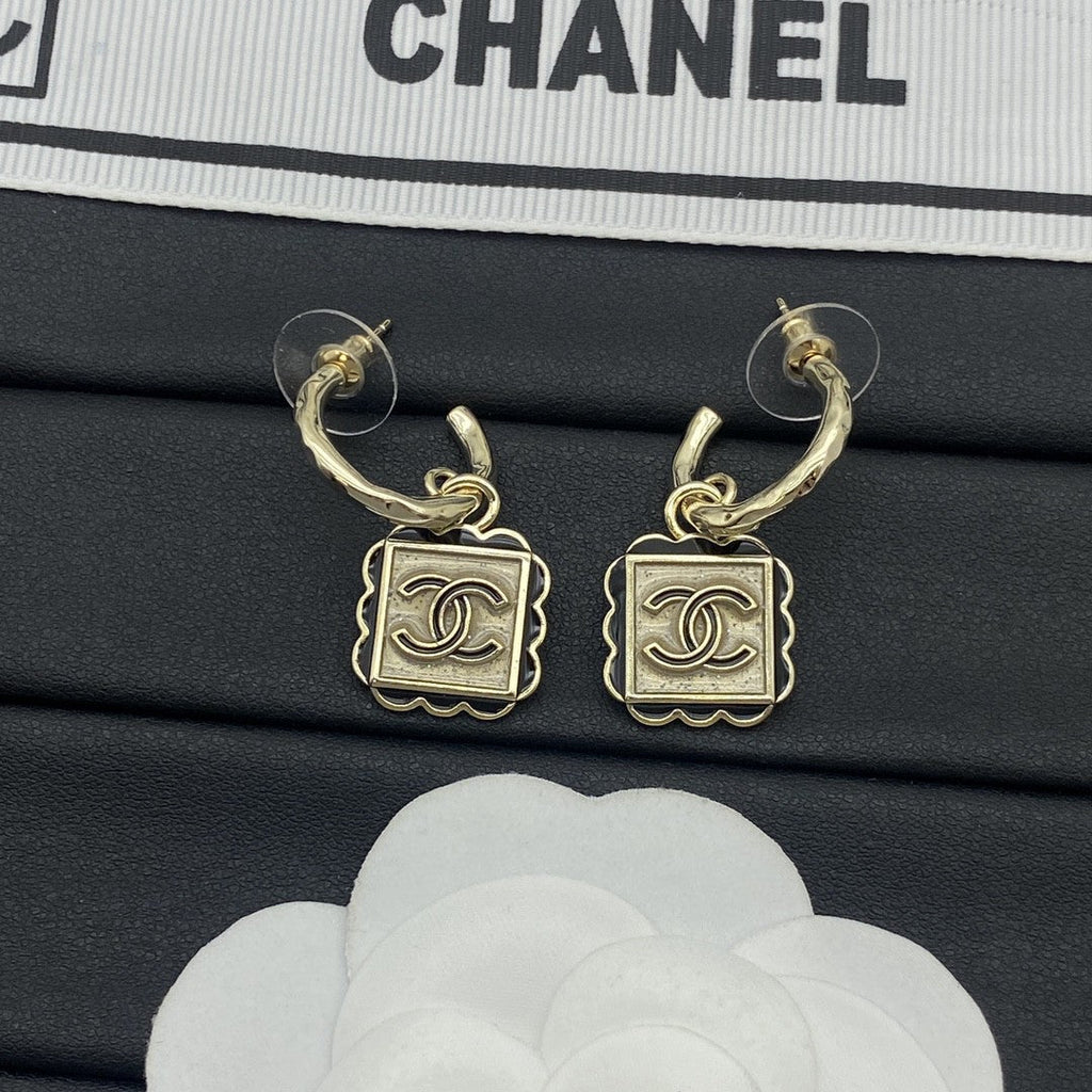 Hook Coco Girl Earrings