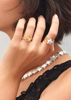 Goldener Ring mit Meerjungfrau-Stern