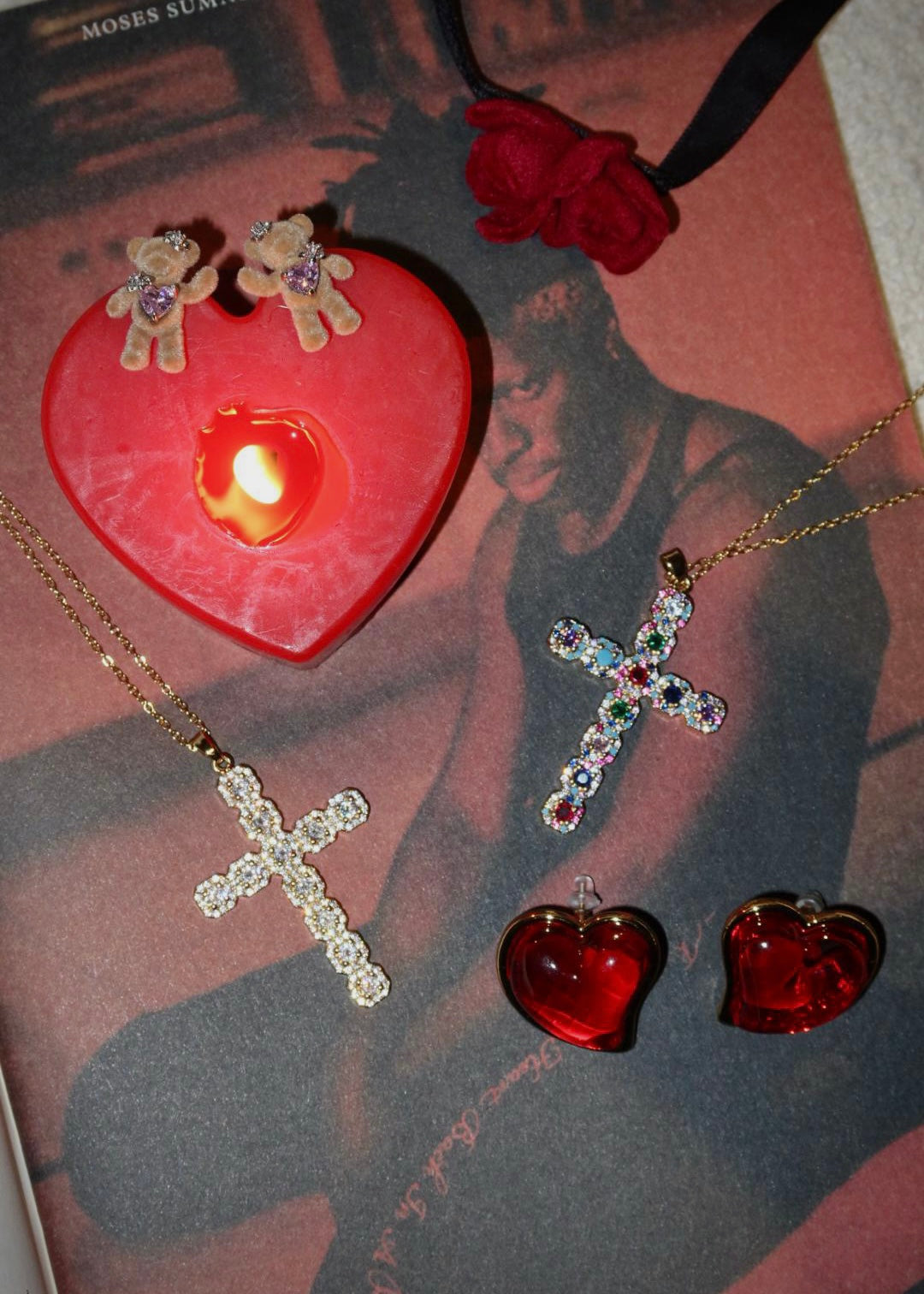 Im Namen der Rose Kreuz Halskette