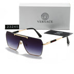 Neue Sonnenbrille mit großem Rahmen