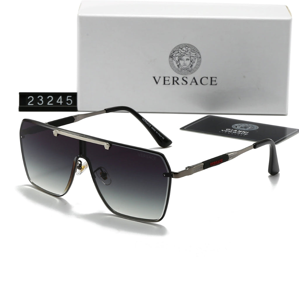 Neue Sonnenbrille mit großem Rahmen