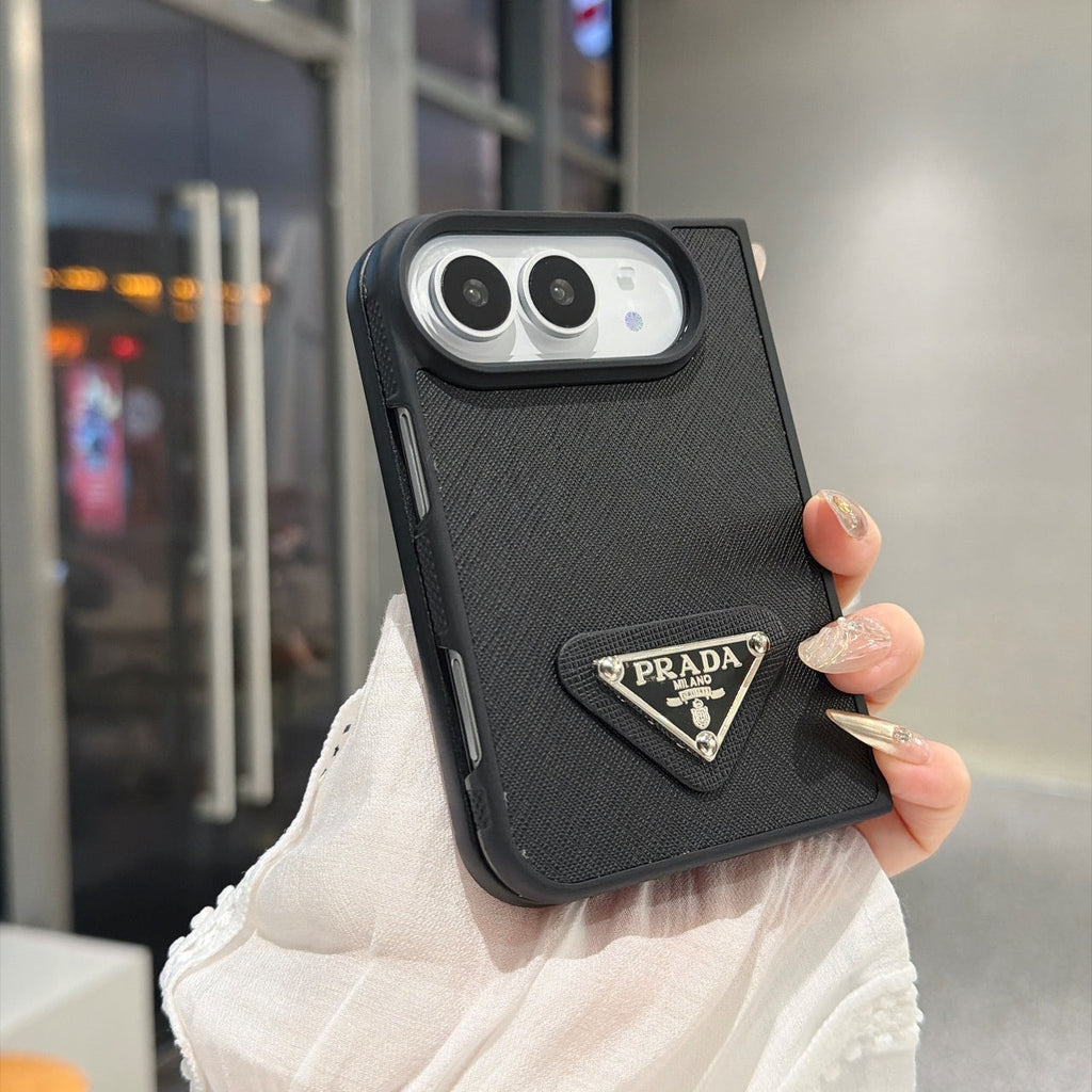 Traditional Design Phone Case For iPhone Duo