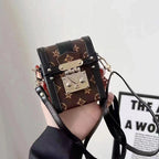 Heiße Retro-Handytasche aus Leder